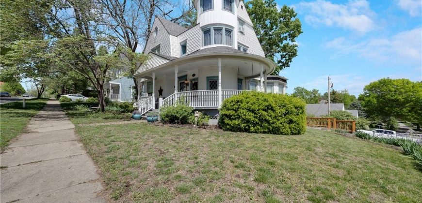 Homes for Sale in Liberty, MO 64068 | 203 N Water Street