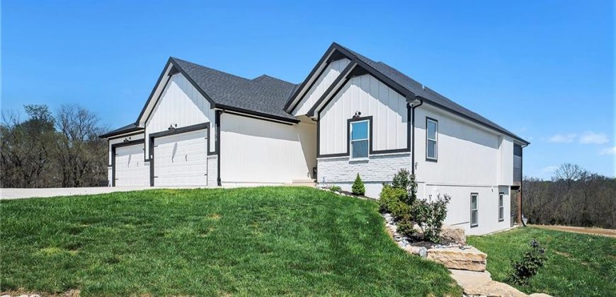 Homes for Sale in Dearborn, MO 64439 | 22575  New Market Cemetery Road