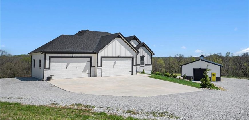 Homes for Sale in Dearborn, MO 64439 | 22575  New Market Cemetery Road