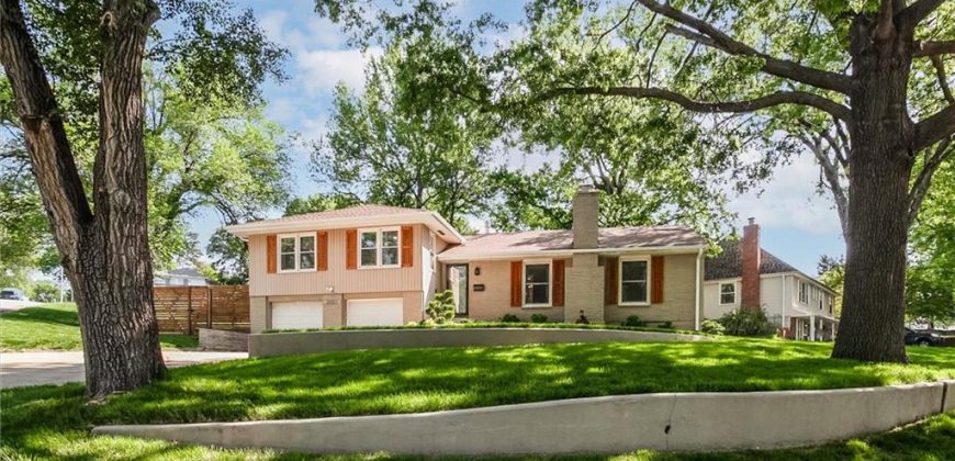 Homes for Sale in North Kansas City, MO 64116 | 2923  Cheyenne Circle
