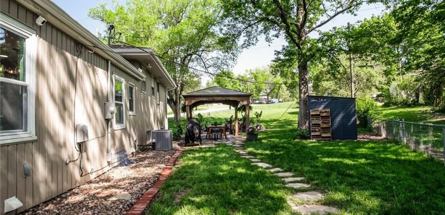 Homes for Sale in North Kansas City, MO 64116 | 2923  Cheyenne Circle