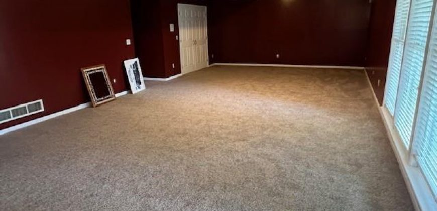 Homes for Sale in Kansas City, MO 64119 | 6111 N Kensington Court