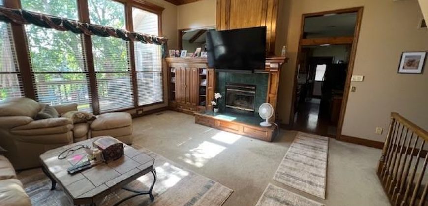 Homes for Sale in Kansas City, MO 64119 | 6111 N Kensington Court