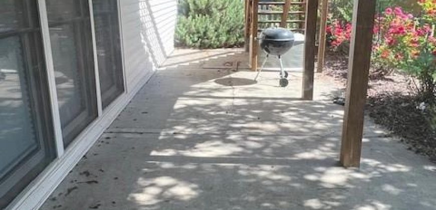 Homes for Sale in Kansas City, MO 64119 | 6111 N Kensington Court