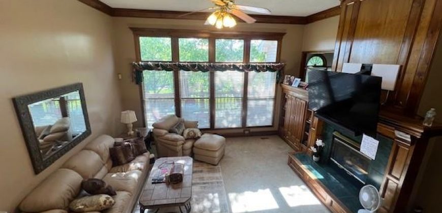 Homes for Sale in Kansas City, MO 64119 | 6111 N Kensington Court