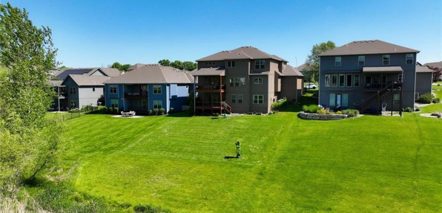 Homes for Sale in Kansas City, MO 64151 | 3716 NW 76th Street