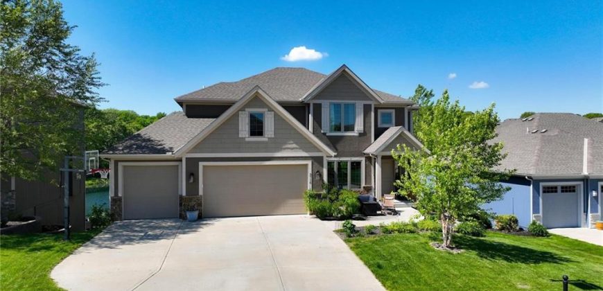 Homes for Sale in Kansas City, MO 64151 | 3716 NW 76th Street