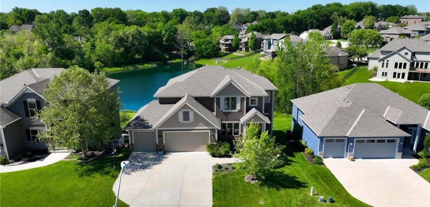 Homes for Sale in Kansas City, MO 64151 | 3716 NW 76th Street