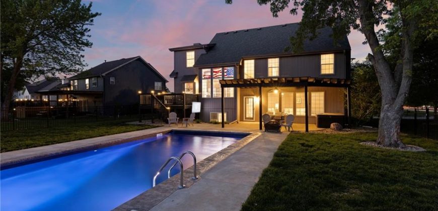Homes for Sale in Platte City, MO 64079 | 13020  Red Oak Court