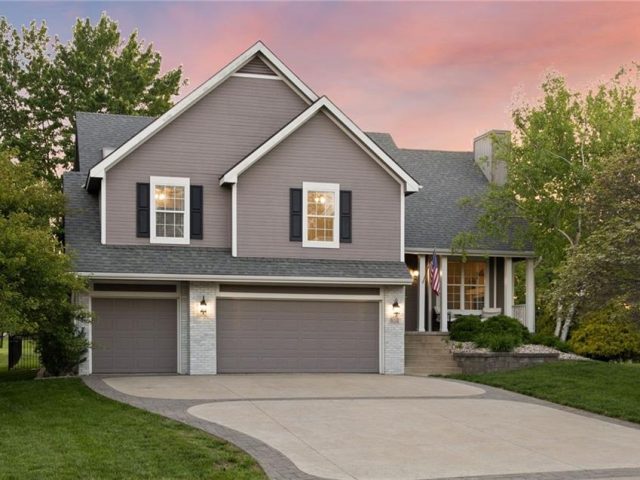 Homes for Sale in Platte City, MO 64079 | 13020  Red Oak Court