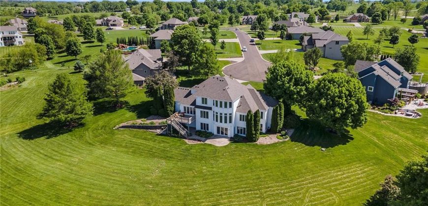 Homes for Sale in Liberty, MO 64068 | 10112  Lakeview Circle