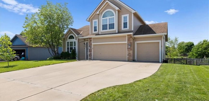 Homes for Sale in Kansas City, MO 64157 | 8101 NE 108th Terrace