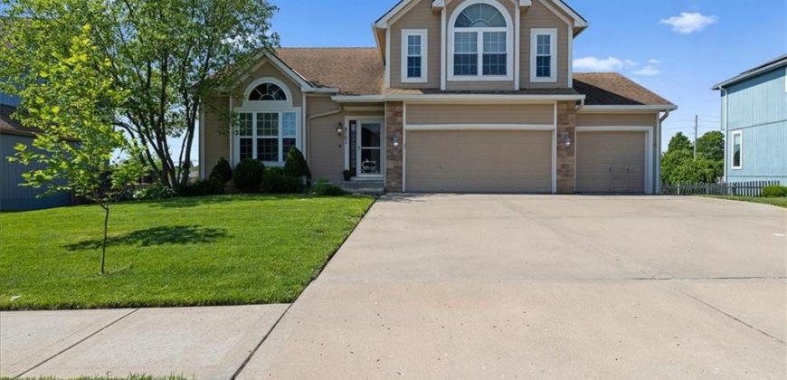 Homes for Sale in Kansas City, MO 64157 | 8101 NE 108th Terrace