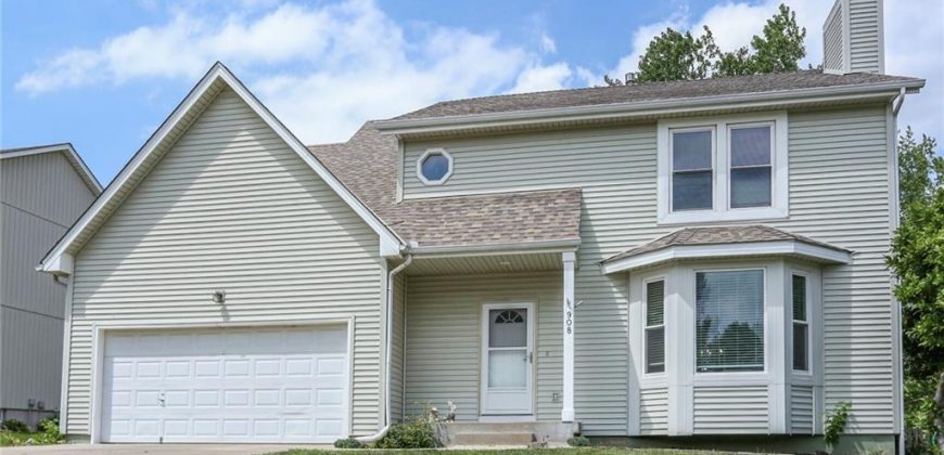 Homes for Sale in Kansas City, MO 64156 | 908 NE 107th Terrace