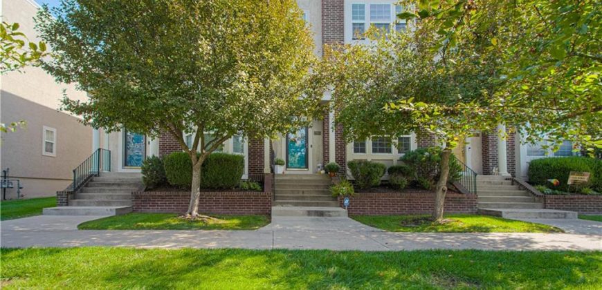 Homes for Sale in Kansas City, MO 64116 | 2905  Gentry Park