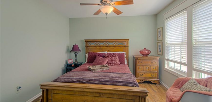 Homes for Sale in Kansas City, MO 64116 | 2905  Gentry Park