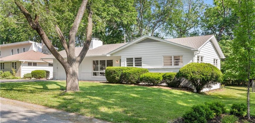 Homes for Sale in Kansas City, MO 64116 | 218 NW 43rd Terrace