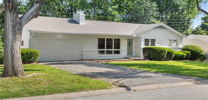 Homes for Sale in Kansas City, MO 64116 | 218 NW 43rd Terrace