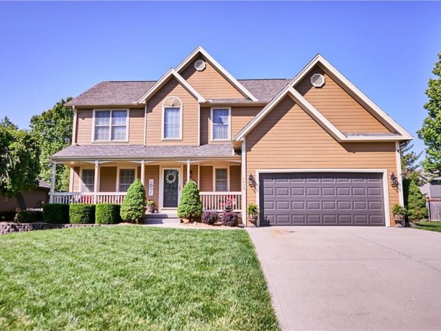Homes for Sale in Kansas City, MO 64158 | 7430 N Sycamore Avenue