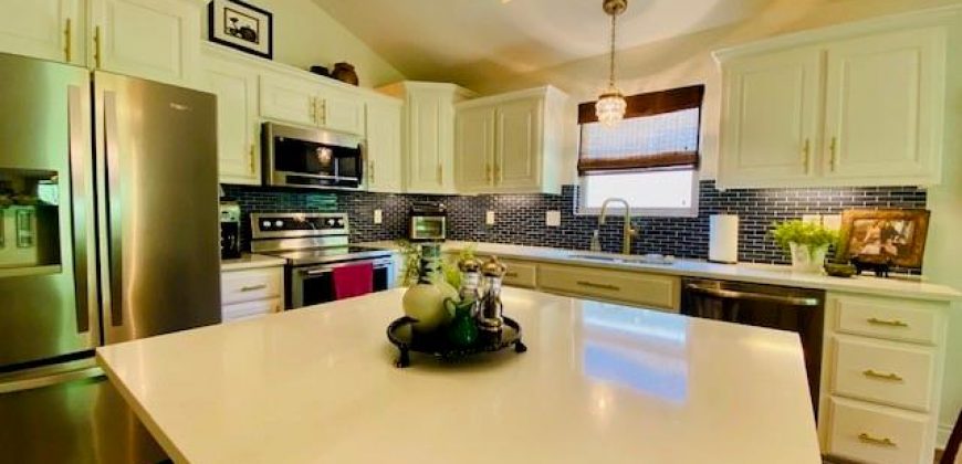 Homes for Sale in Kansas City, MO 64151 | 6217  Green Hills Lane