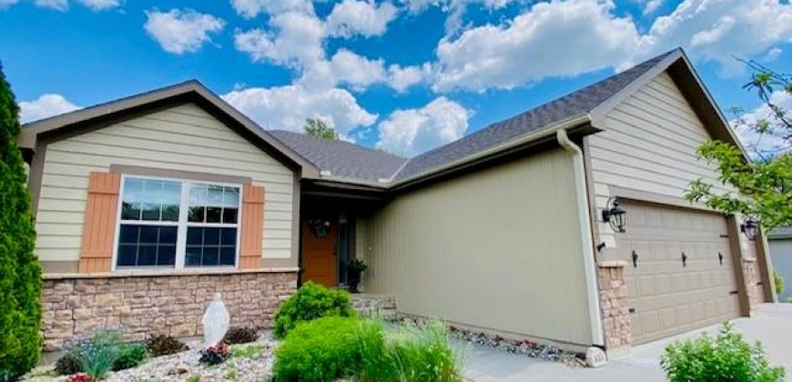 Homes for Sale in Kansas City, MO 64151 | 6217  Green Hills Lane