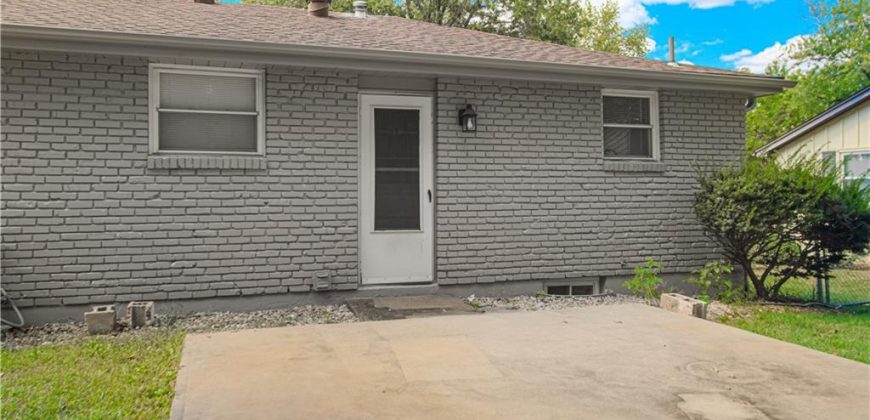 Homes for Sale in Kansas City, MO 64118 | 6937 N Hickory Street