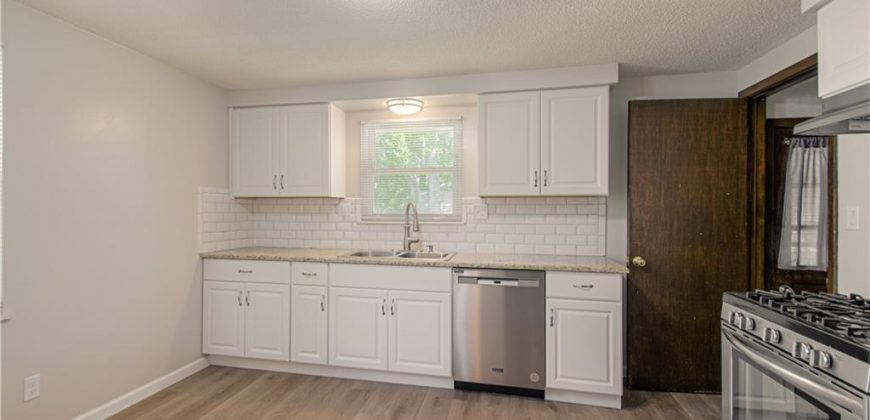 Homes for Sale in Kansas City, MO 64118 | 6937 N Hickory Street