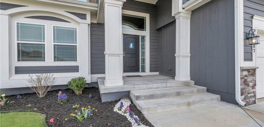 Homes for Sale in Kansas City, MO 64156 | 4807 NE 104th Street