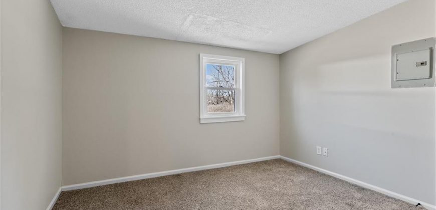 Homes for Sale in Excelsior Springs, MO 64024 | 618  Linn Avenue