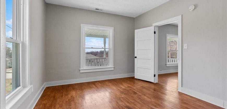 Homes for Sale in Excelsior Springs, MO 64024 | 618  Linn Avenue
