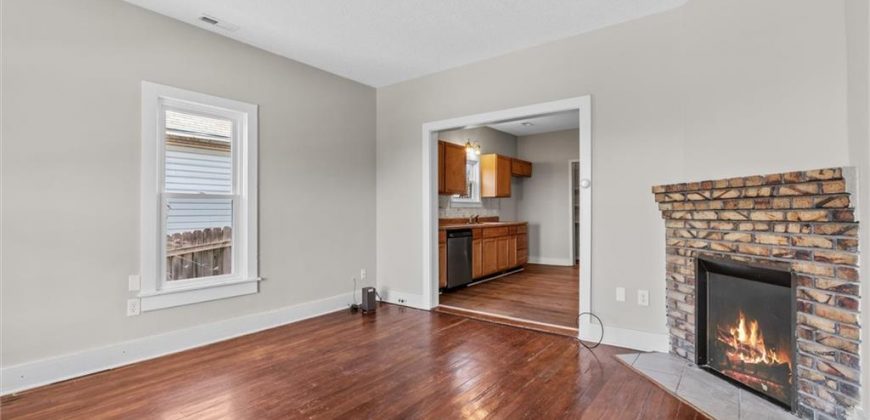 Homes for Sale in Excelsior Springs, MO 64024 | 618  Linn Avenue