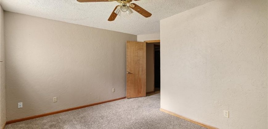 Homes for Sale in Kearney, MO 64060 | 1710  Regency Drive