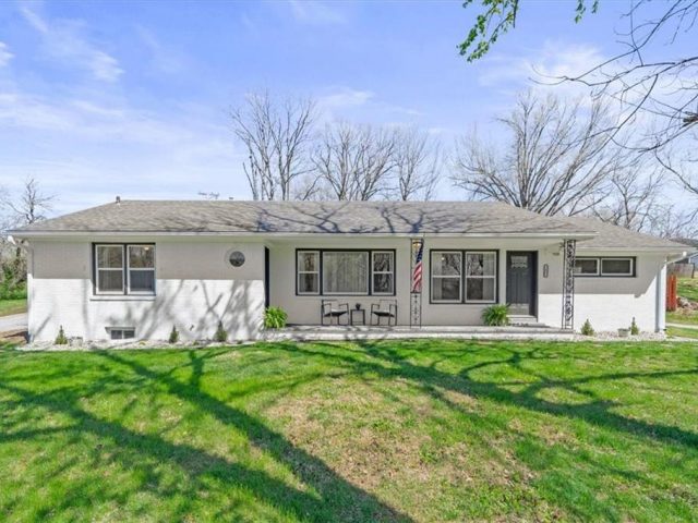 Homes for Sale in Platte City, MO 64079 | 1601 S 4TH Street