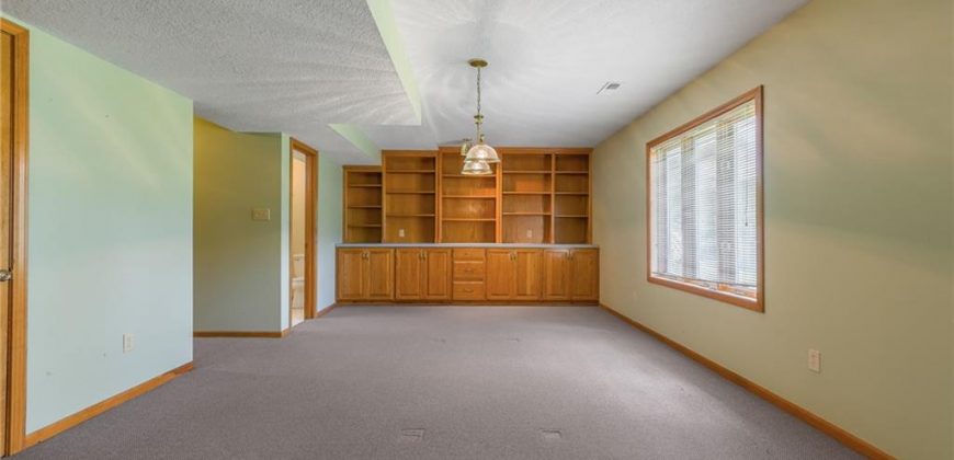 Homes for Sale in Liberty, MO 64068 | 900  Cambridge Circle