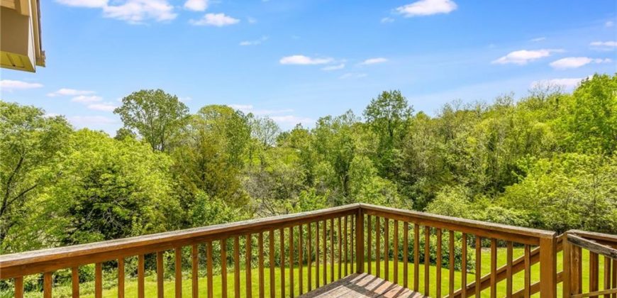 Homes for Sale in Liberty, MO 64068 | 900  Cambridge Circle