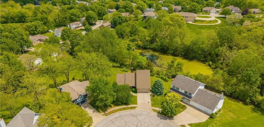 Homes for Sale in Liberty, MO 64068 | 900  Cambridge Circle