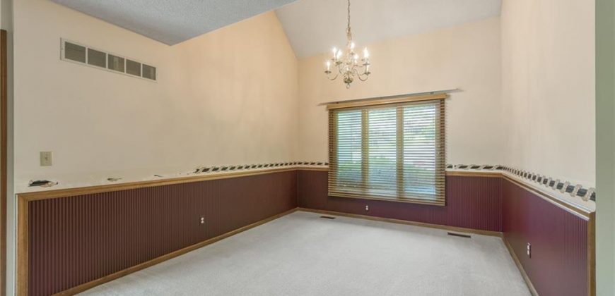 Homes for Sale in Liberty, MO 64068 | 900  Cambridge Circle