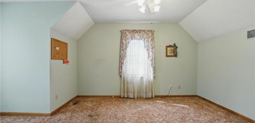 Homes for Sale in Holt, MO 64048 | 18321  Crestview Drive
