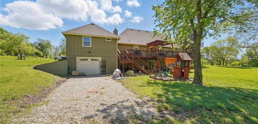 Homes for Sale in Holt, MO 64048 | 18321  Crestview Drive