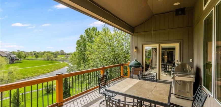 Homes for Sale in Parkville, MO 64152 | 8045 NW Emerald Court
