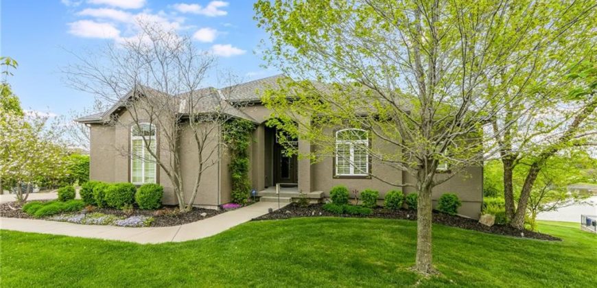 Homes for Sale in Parkville, MO 64152 | 8045 NW Emerald Court