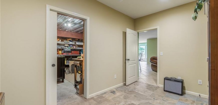 Homes for Sale in Parkville, MO 64152 | 8045 NW Emerald Court
