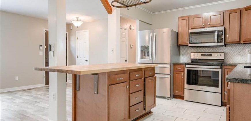Homes for Sale in Riverside, MO 64150 | 922 NW Valley Lane