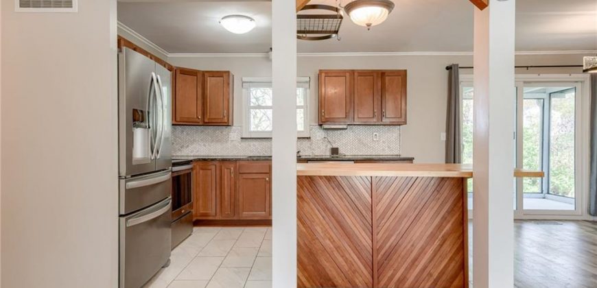 Homes for Sale in Riverside, MO 64150 | 922 NW Valley Lane