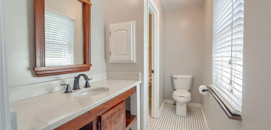 Homes for Sale in Riverside, MO 64150 | 922 NW Valley Lane