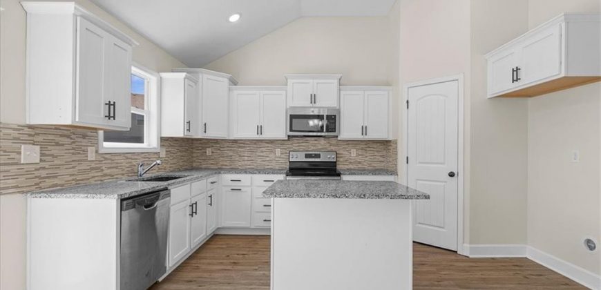 Homes for Sale in Kansas City, MO 64152 | 8111 NW 79th Place