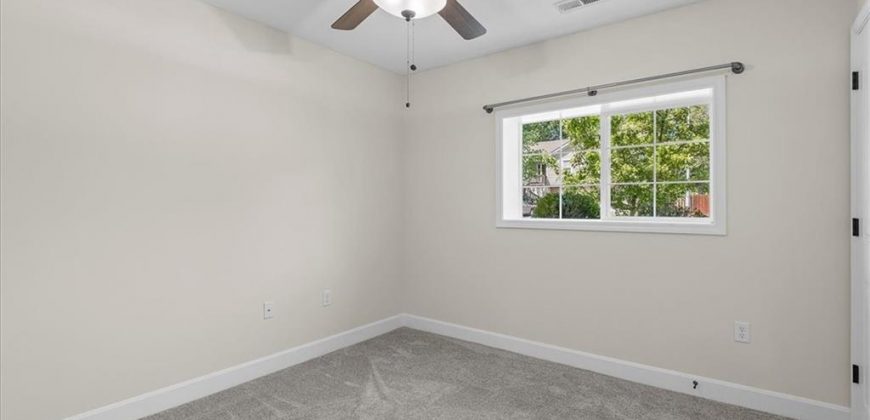 Homes for Sale in Kansas City, MO 64152 | 8111 NW 79th Place
