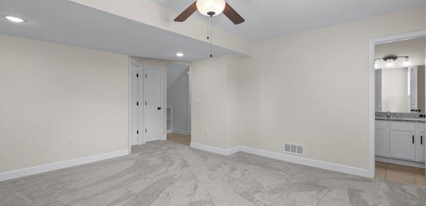 Homes for Sale in Kansas City, MO 64152 | 8111 NW 79th Place