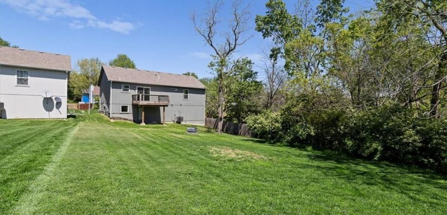 Homes for Sale in Kansas City, MO 64152 | 8111 NW 79th Place