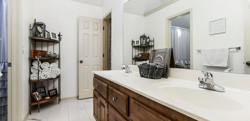 Homes for Sale in Kansas City, MO 64157 | 9008 N Hunter Avenue